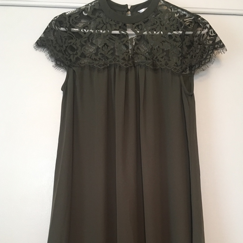 Lace detail dress